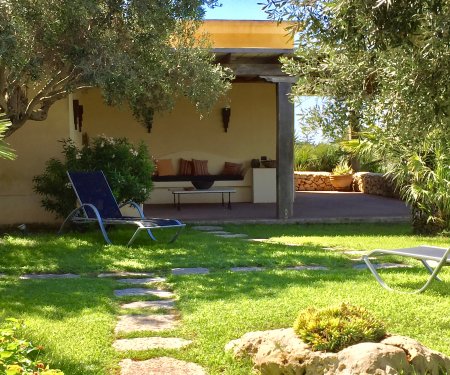 Cave Garden Villa